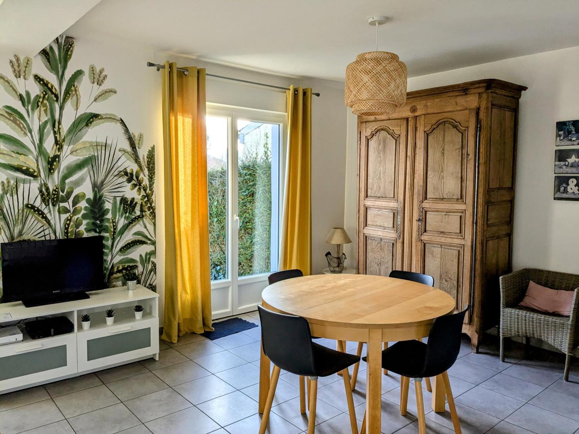 Maison De Vacances Cosy Avranches Exteriér fotografie